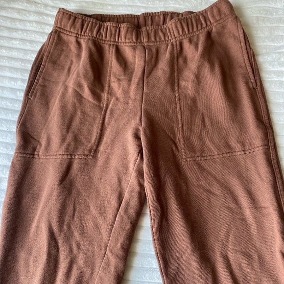 Brown aerie cutoff sweatpants - Picture 1 of 1